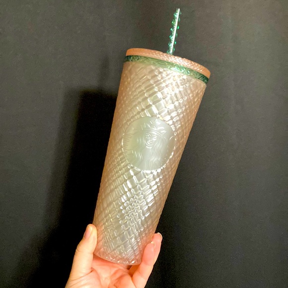 NWT Starbucks Summer 2023 Release Peach Jewelled Matte Venti Tumbler - Picture 1 of 1